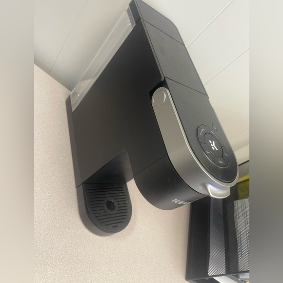 Keurig - Picture 3 of 3